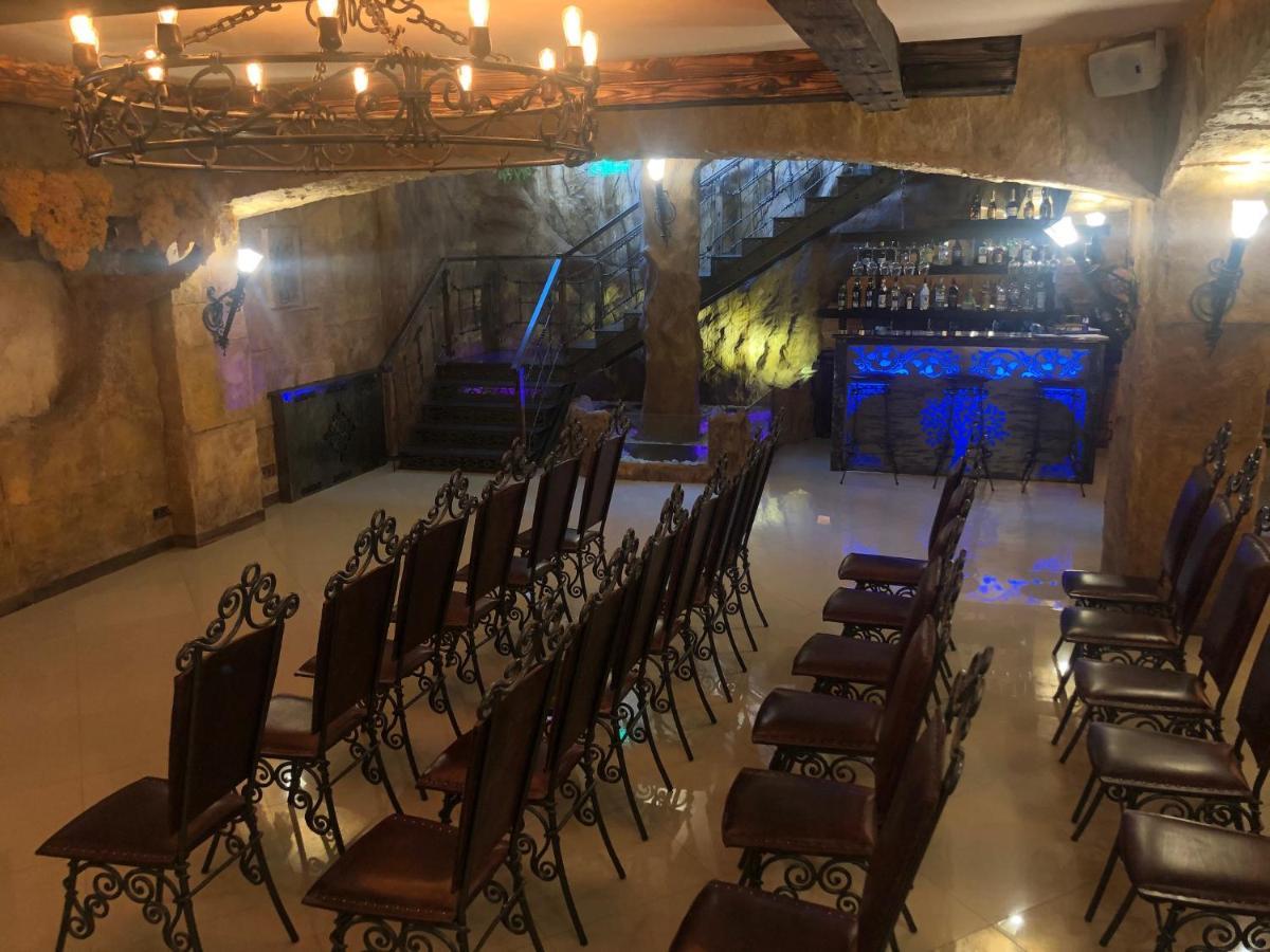 Bg Palace Hotel تبليسي المظهر الخارجي الصورة